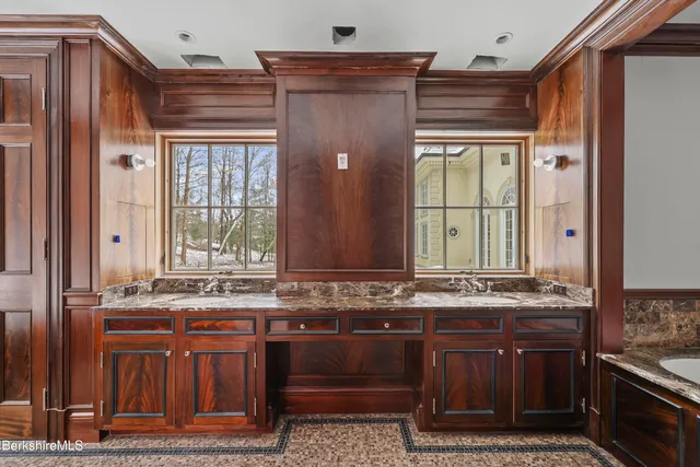 $7,250,000 | 209 Blue Hill Road, Great Barrington, MA 01230