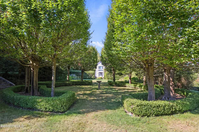 $7,250,000 | 209 Blue Hill Road, Great Barrington, MA 01230