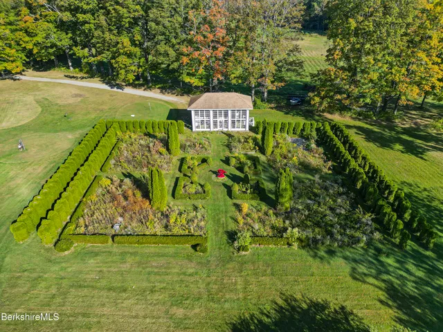 $7,250,000 | 209 Blue Hill Road, Great Barrington, MA 01230
