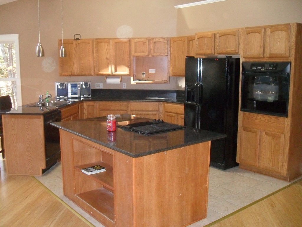 134 Leonard Road Shutesbury, MA 01072 - Photo 17 of 30 Gallery Image 17