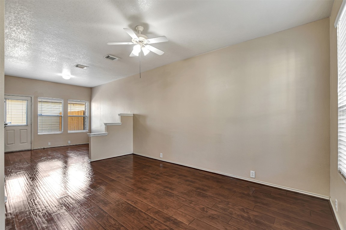 23624 Wildwood Green Way Spring, TX 77373 - Photo 6 of 37