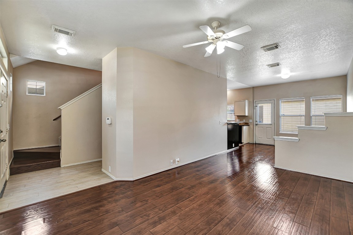 23624 Wildwood Green Way Spring, TX 77373 - Photo 7 of 37