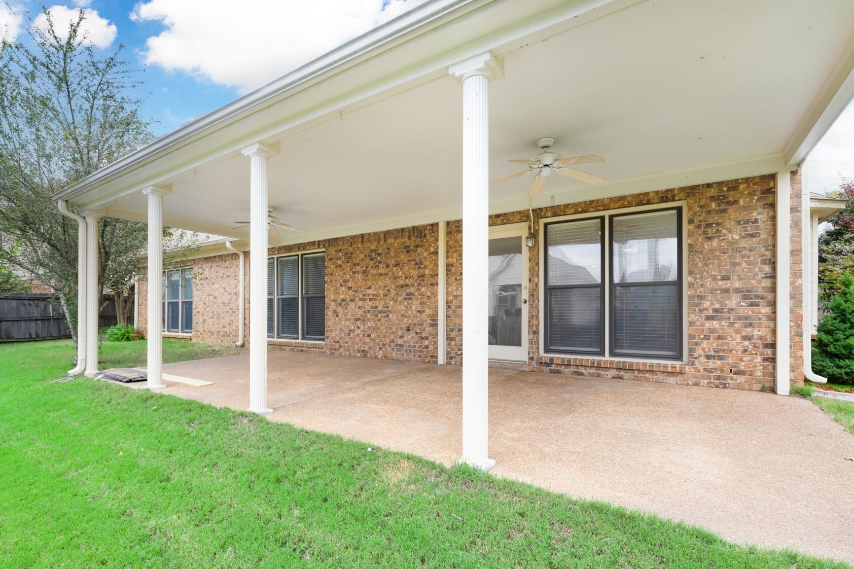 9015 Raspberry Lane Cordova, TN 38016 - Photo 40 of 40 View of patio featuring ceiling fan