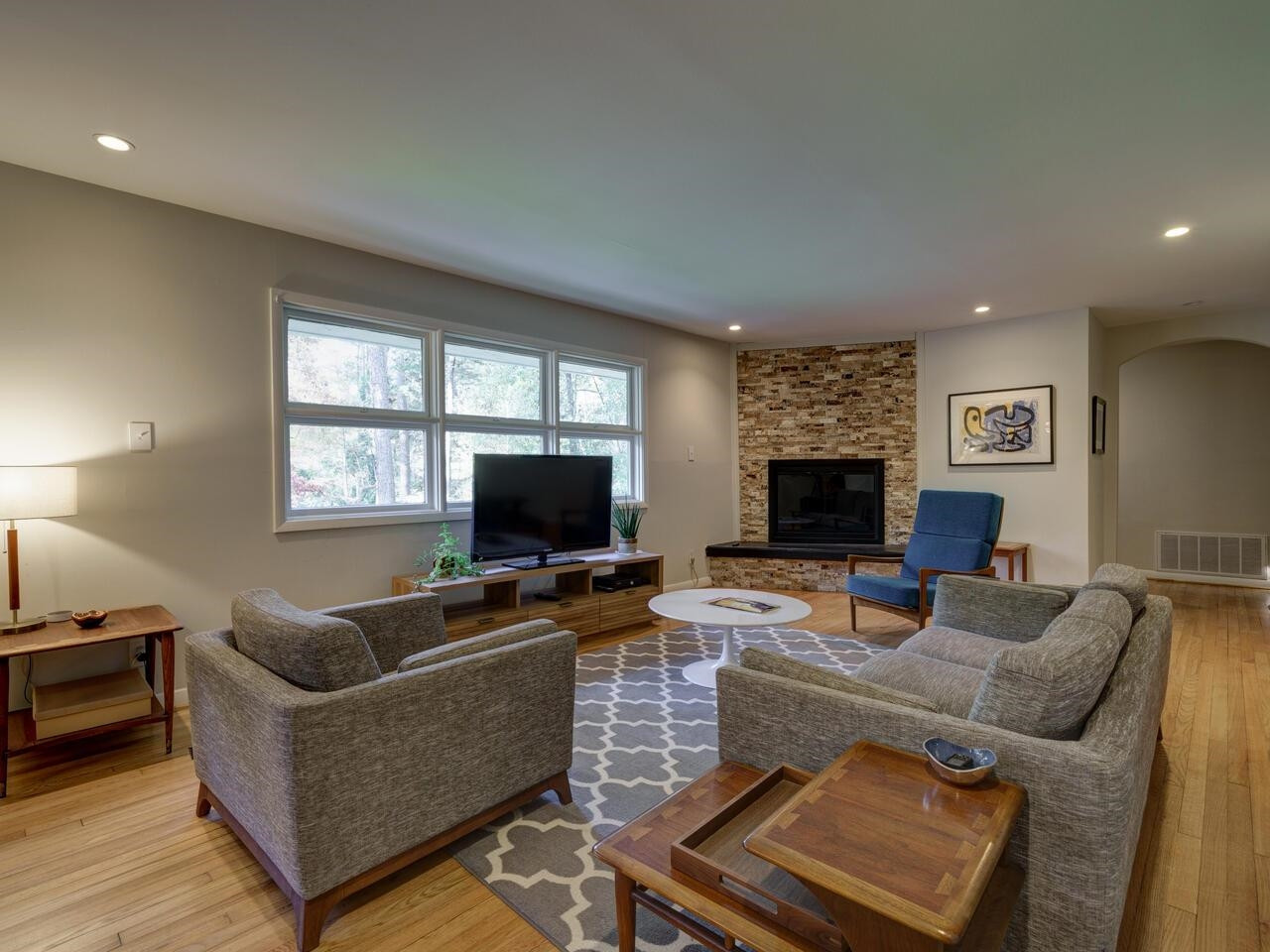 1124 Woodburn Road Durham, NC 27705 - Photo 5 of 31 Photo 5