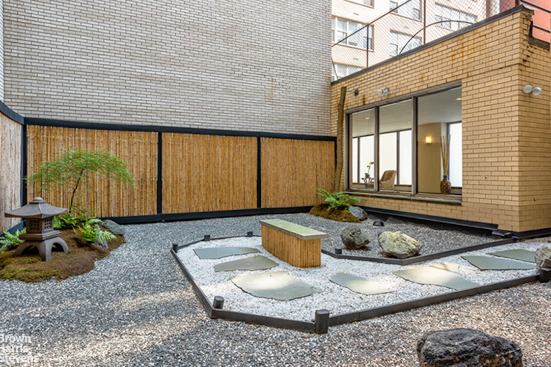 520 East 72nd Street, Unit 8U Manhattan, NY 10021 - Photo 12 of 18