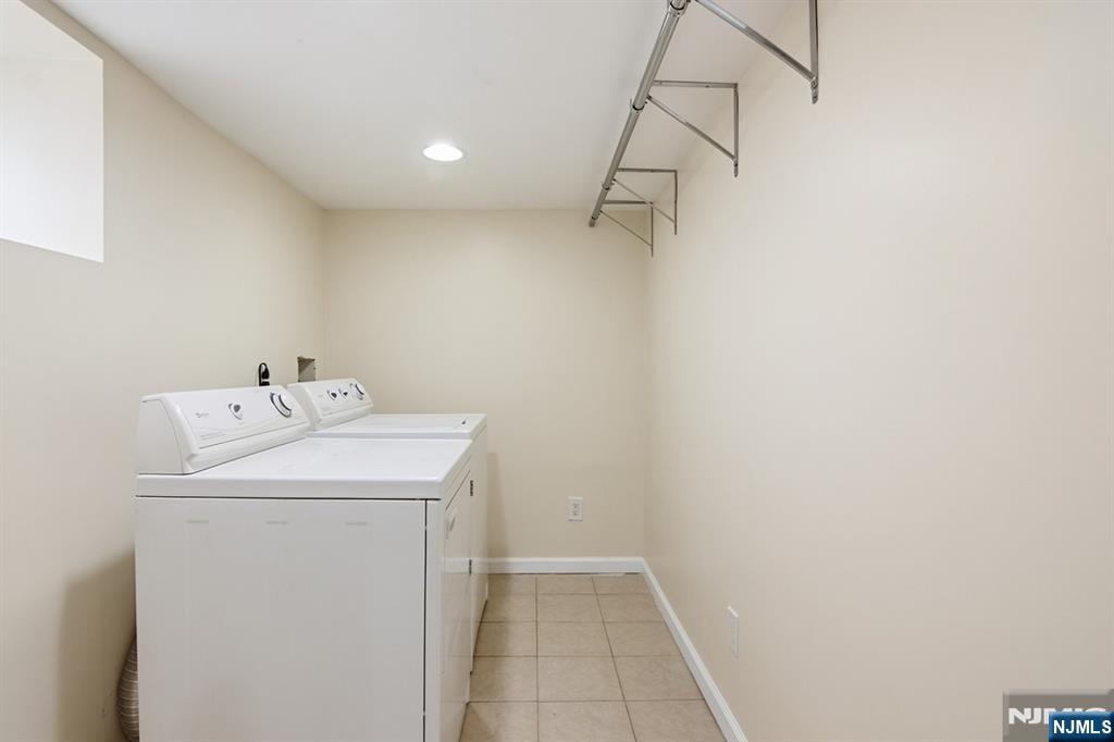 15 Peru Road Clifton, NJ 07012 - Photo 23 of 34