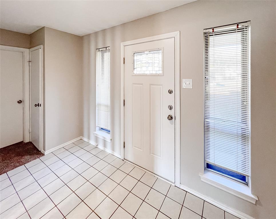 1206 Misty Way Garland, TX 75040 - Photo 4 of 29