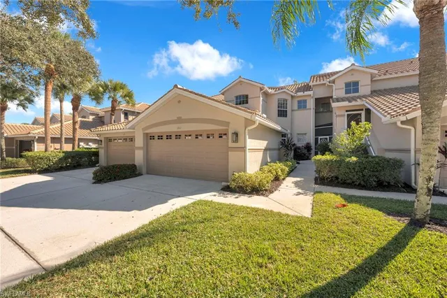 $599,900 | 8470 Danbury Boulevard, Unit 201, Naples, FL 34120