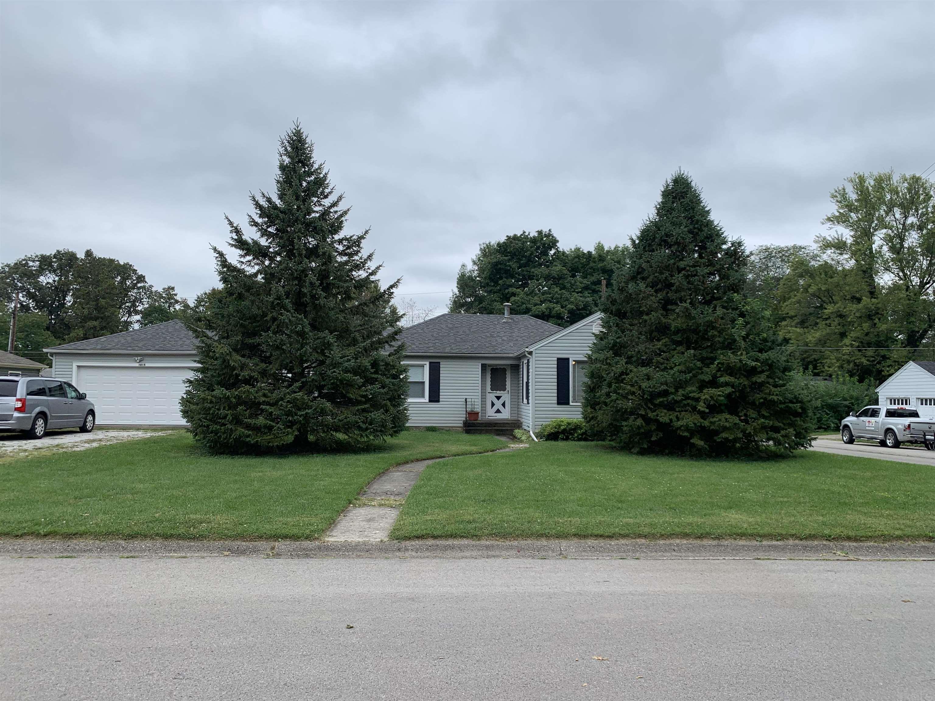 3015 West Torquay Road Muncie, IN 47304 - Photo 1 of 11 Gallery Image 1