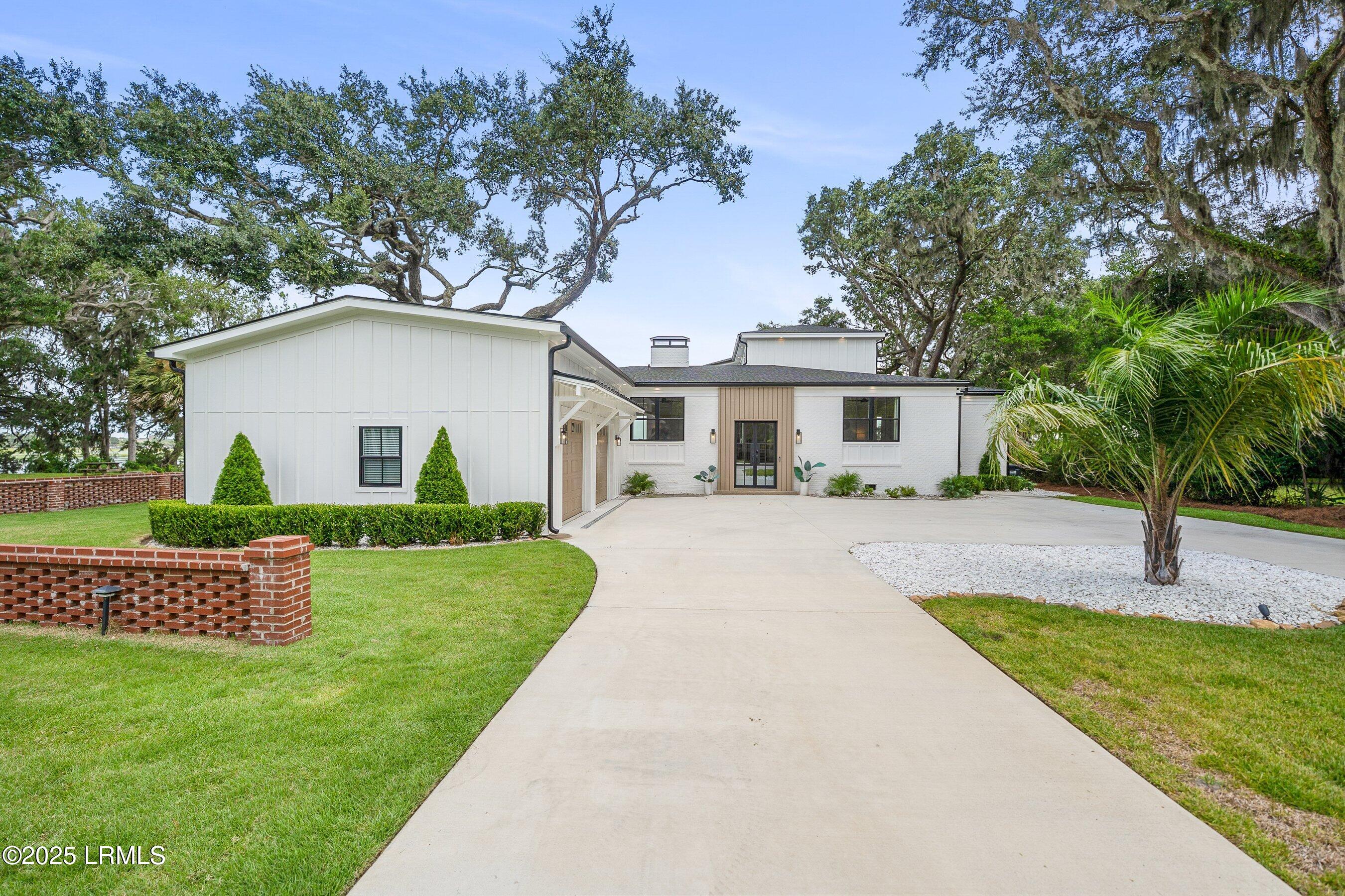 2102 Bay Street Beaufort, SC 29902 - Photo 7 of 94 DSC09916-8.jpg-SMALL