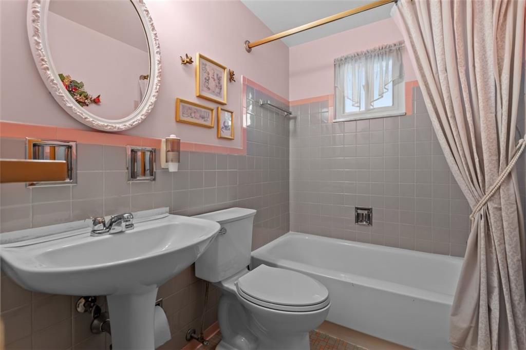926 McCoy Road McKees Rocks, PA 15136 - Photo 18 of 32 Gallery Image 18