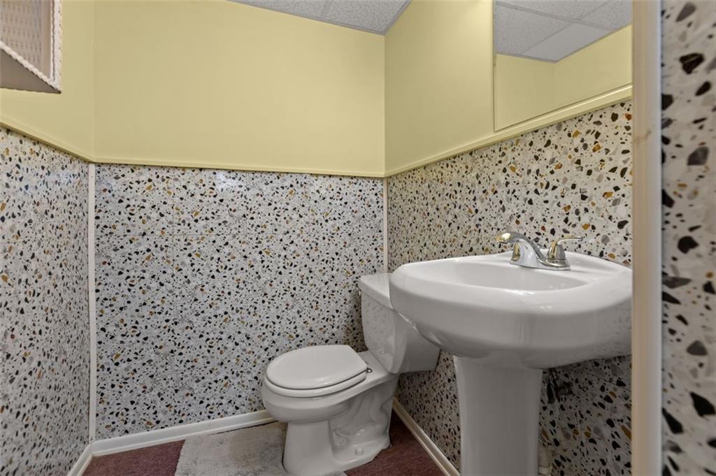 926 McCoy Road McKees Rocks, PA 15136 - Photo 21 of 32 Gallery Image 21