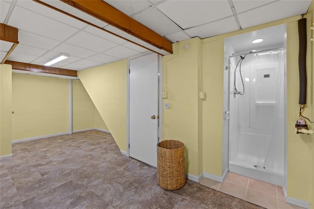 926 McCoy Road McKees Rocks, PA 15136 - Photo 22 of 32 Gallery Image 22