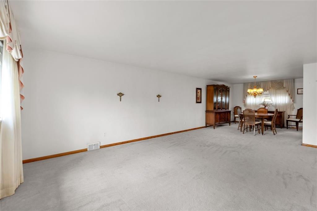 926 McCoy Road McKees Rocks, PA 15136 - Photo 10 of 32 Gallery Image 10