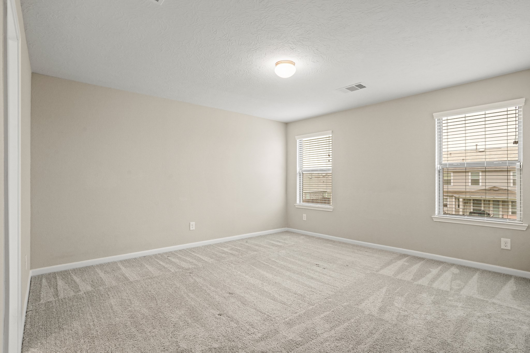 15602 Cliffside Arbor Lane Houston, TX 77044 - Photo 14 of 27