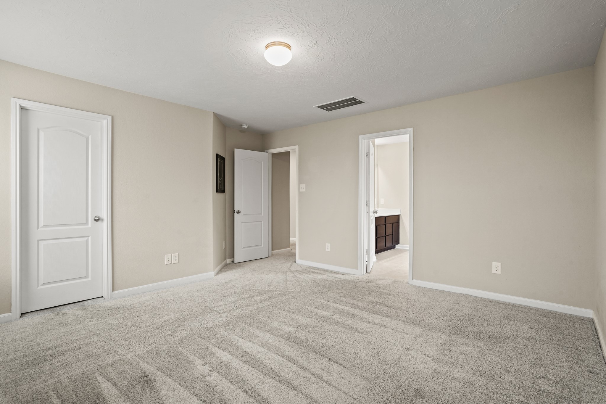 15602 Cliffside Arbor Lane Houston, TX 77044 - Photo 18 of 27