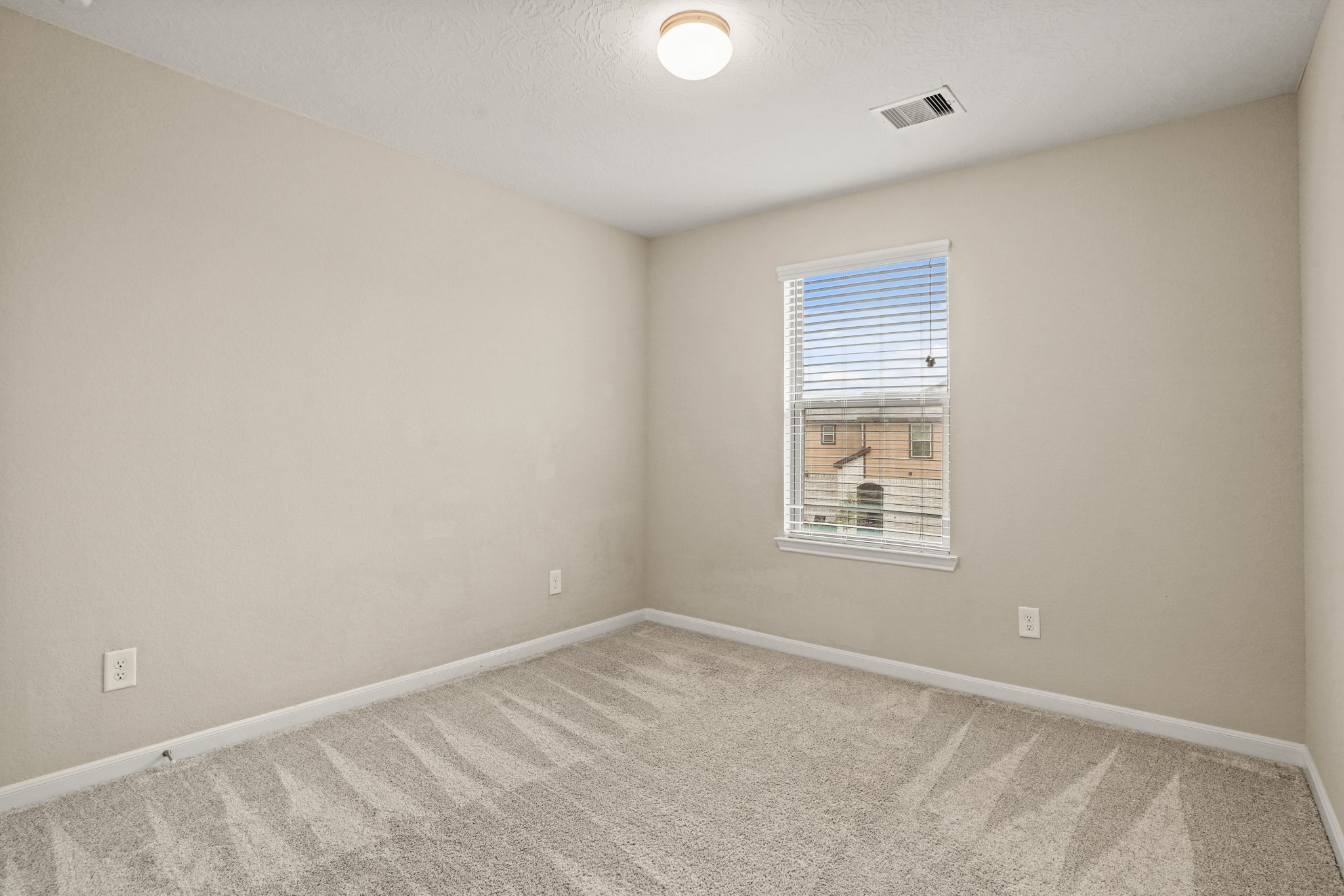 15602 Cliffside Arbor Lane Houston, TX 77044 - Photo 22 of 27