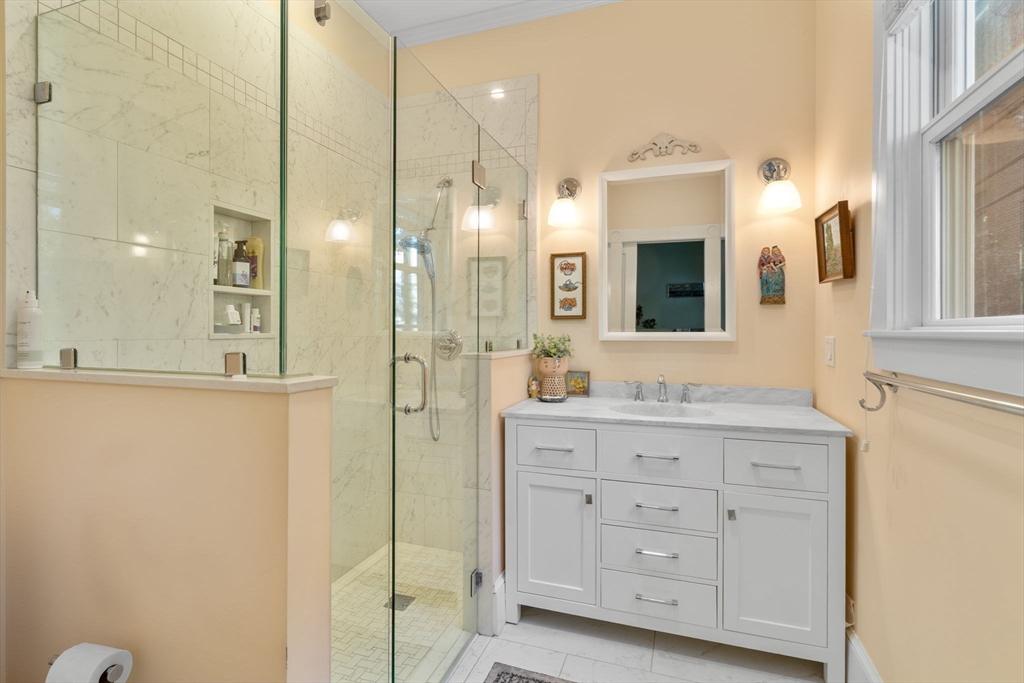 59 R Ellery Street Cambridge, MA 02138 - Photo 16 of 26