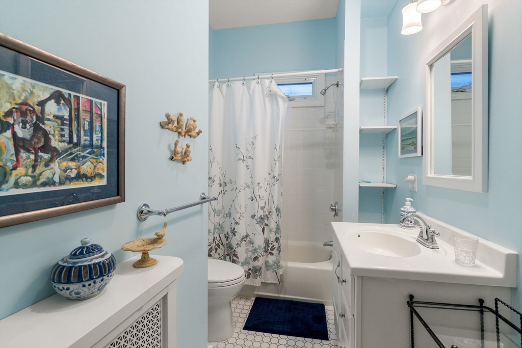 59 R Ellery Street Cambridge, MA 02138 - Photo 17 of 26