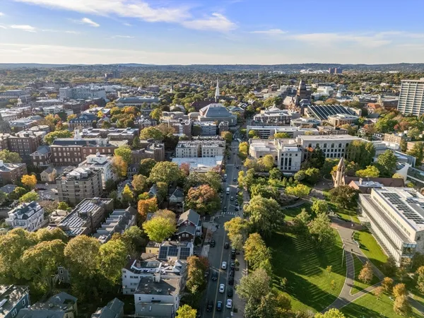 $2,799,999 | 59 R Ellery Street, Cambridge, MA 02138