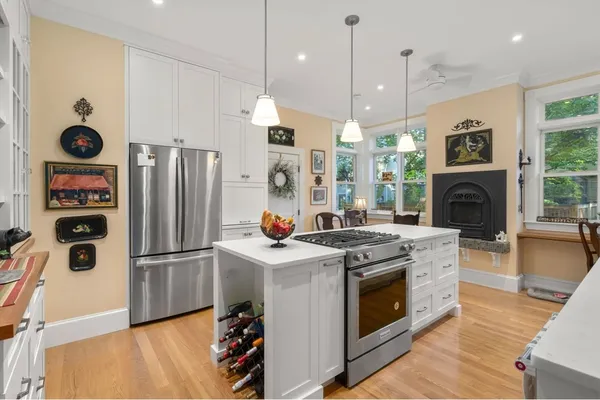 $2,799,999 | 59 R Ellery Street, Cambridge, MA 02138