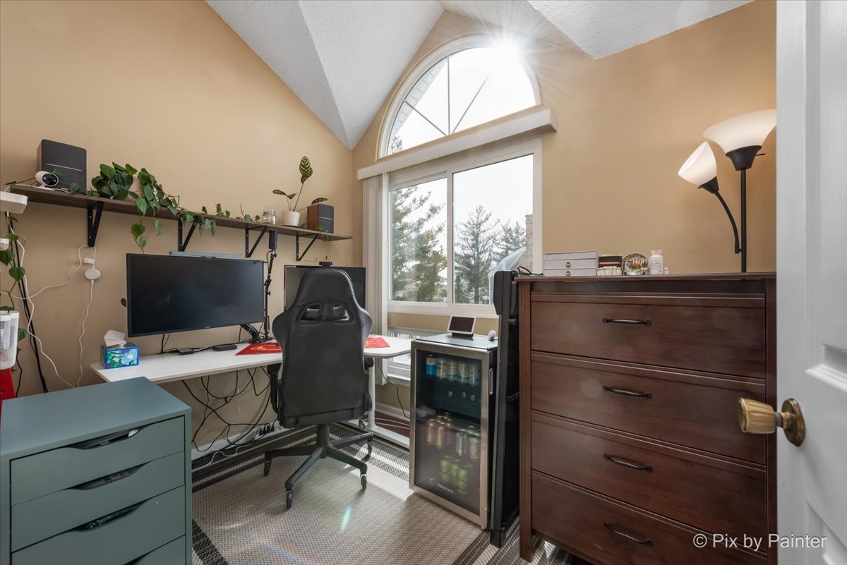 1277 Ranchview Court Buffalo Grove, IL 60089 - Photo 11 of 20