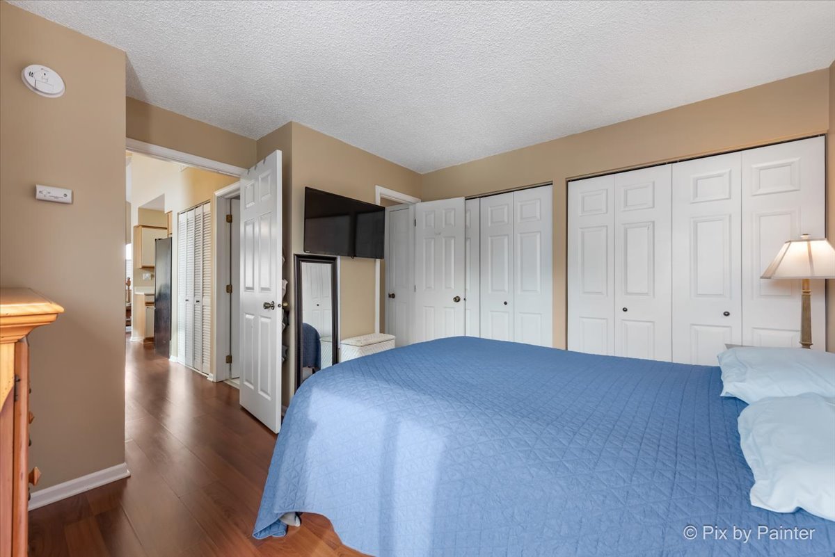 1277 Ranchview Court Buffalo Grove, IL 60089 - Photo 13 of 20