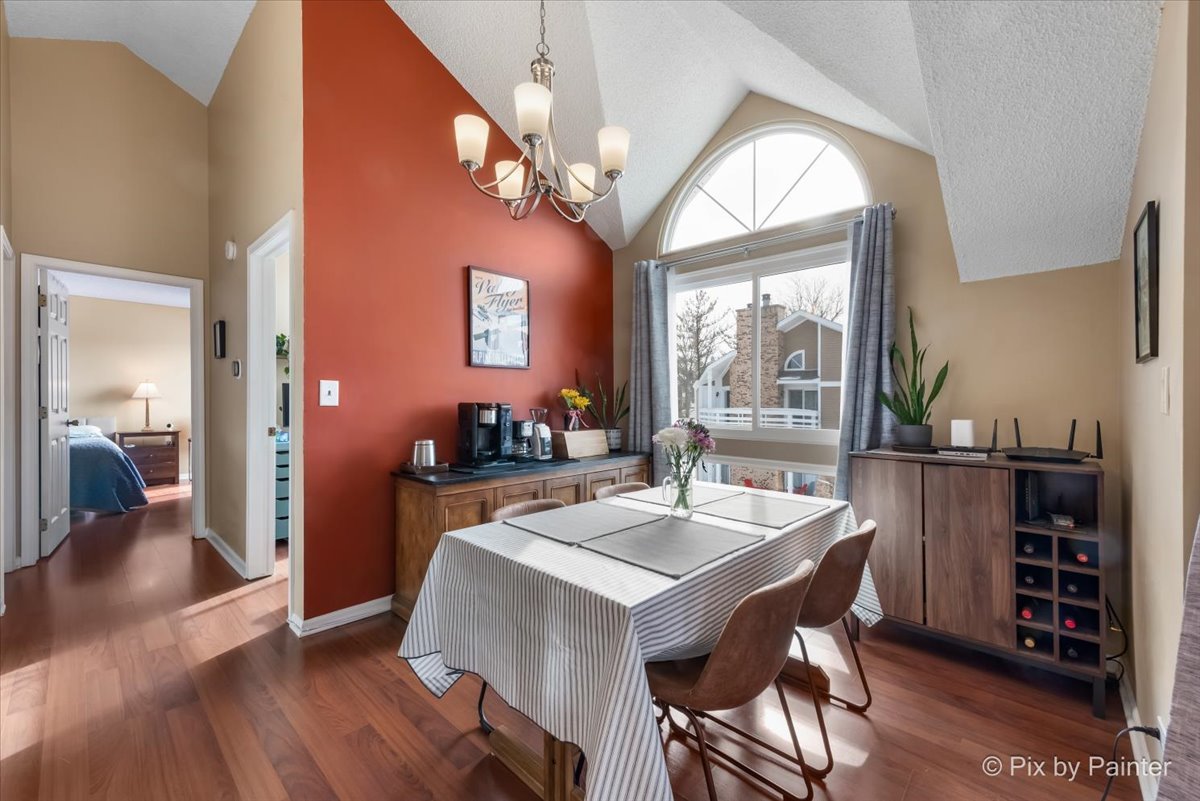 1277 Ranchview Court Buffalo Grove, IL 60089 - Photo 7 of 20