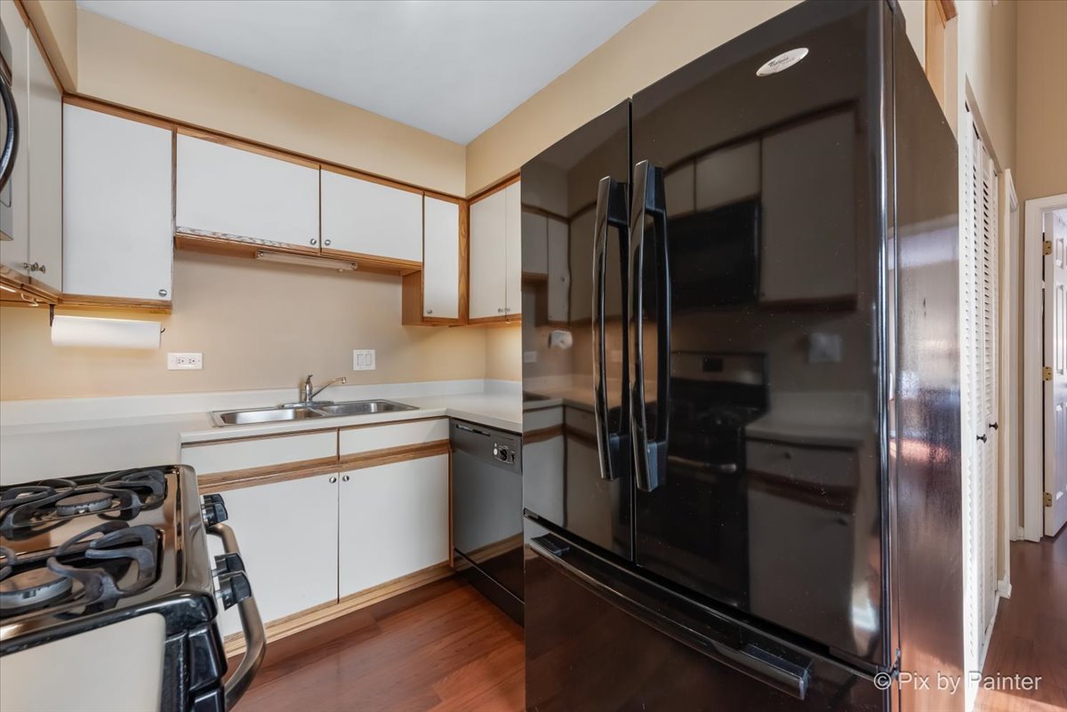 1277 Ranchview Court Buffalo Grove, IL 60089 - Photo 10 of 20