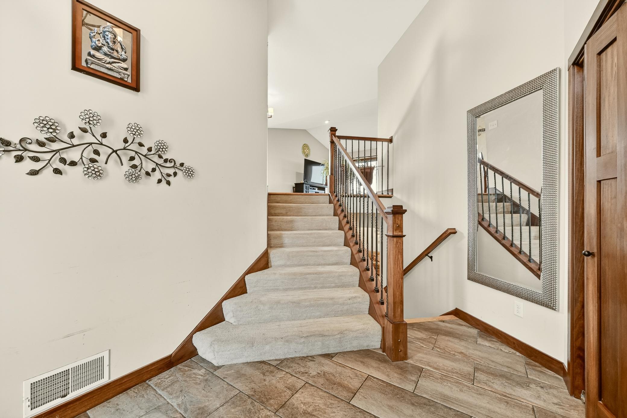 4682 Arctic Lane Northwest Rochester, MN 55901 - Photo 2 of 30