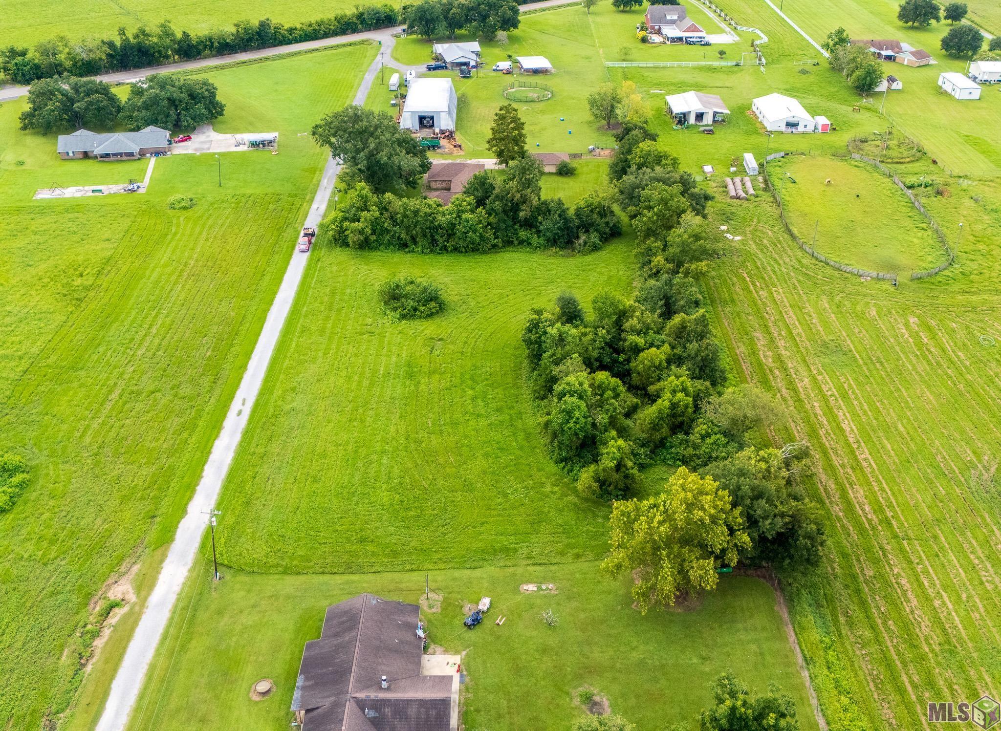 376 Highway 652 Raceland, LA 70394 - Photo 30 of 33