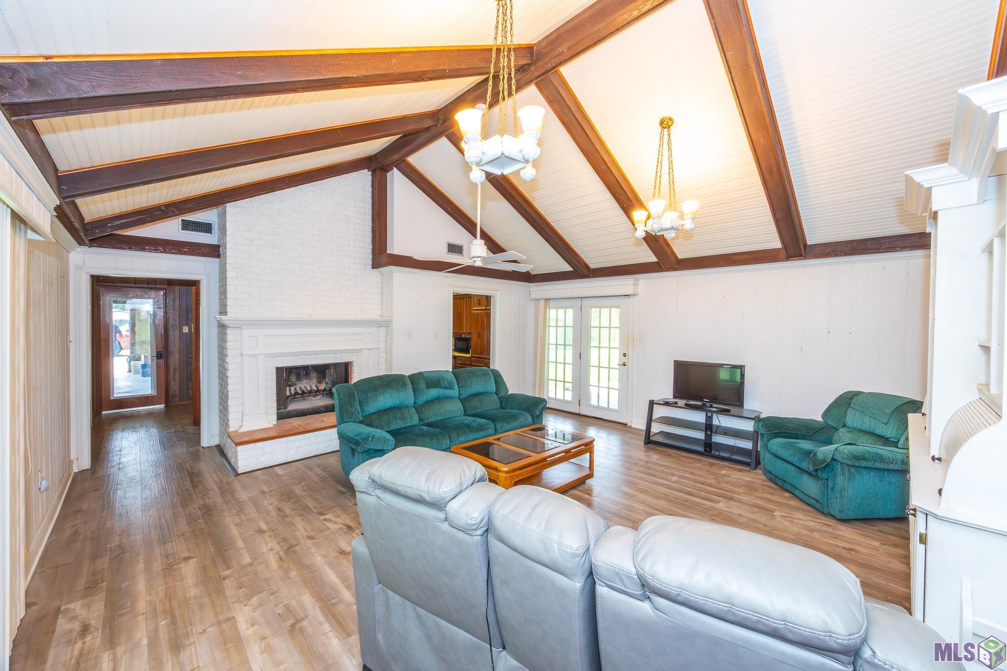 376 Highway 652 Raceland, LA 70394 - Photo 5 of 33