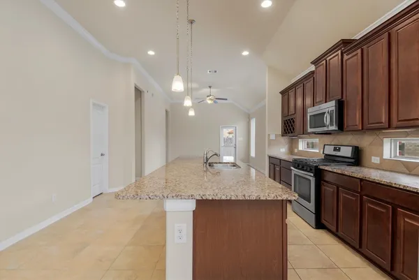 $2,100 | 3726 Goldleaf Trail Drive, Katy, TX 77449