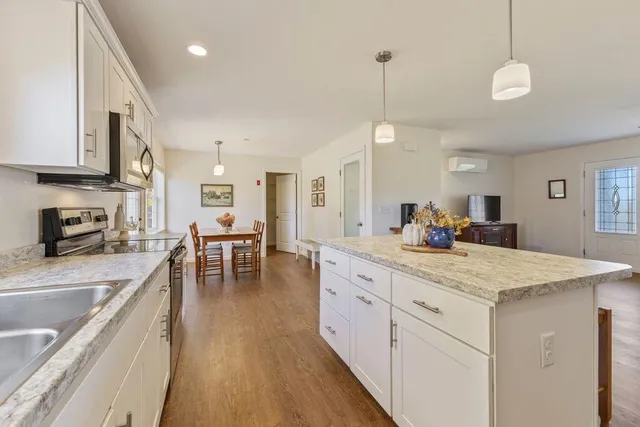 $399,900 | 2 Berry Lane, Unit 101, Biddeford, ME 04005