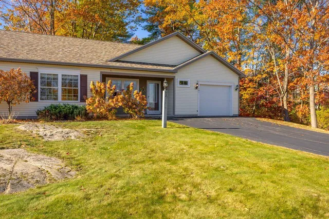 $399,900 | 2 Berry Lane, Unit 101, Biddeford, ME 04005