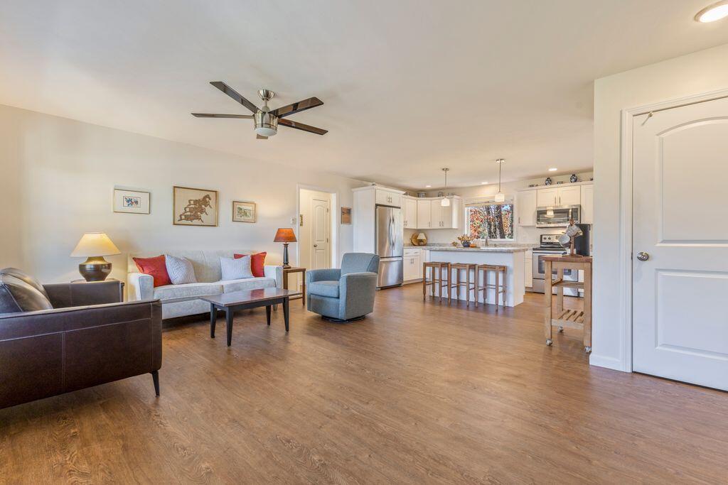 2 Berry Lane, Unit 101 Biddeford, ME 04005 - Photo 3 of 33 4__V5A1696