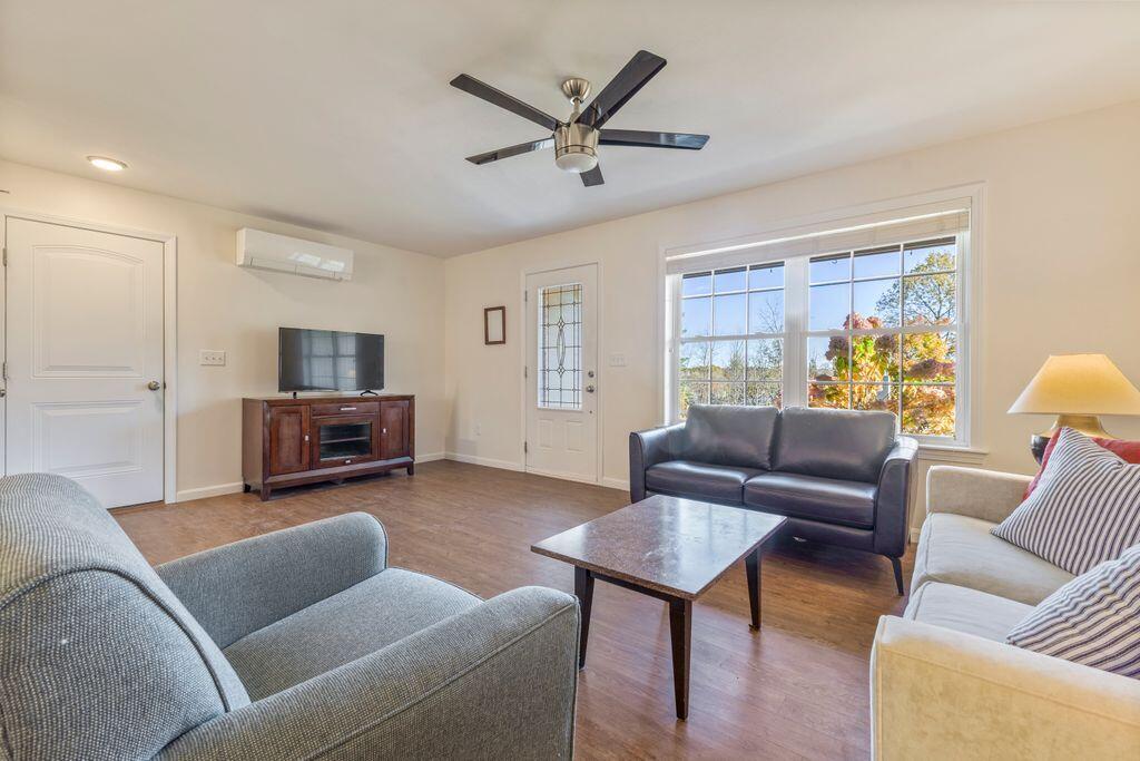 2 Berry Lane, Unit 101 Biddeford, ME 04005 - Photo 5 of 33 6__V5A1705