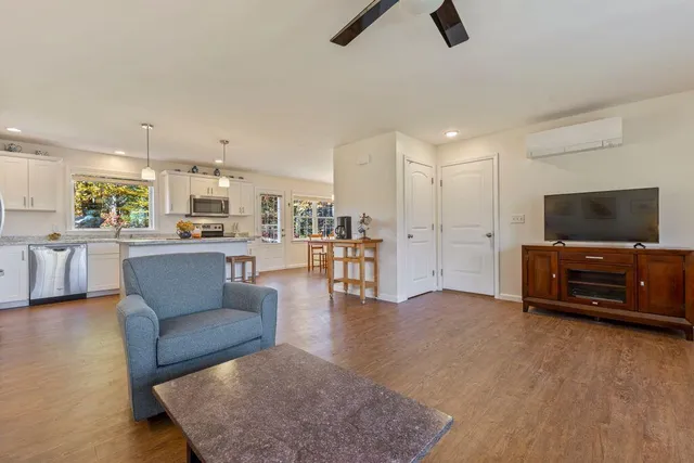 $399,900 | 2 Berry Lane, Unit 101, Biddeford, ME 04005