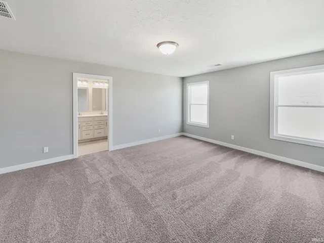 $362,800 | 4800 Chelmsford Drive, Newburgh, IN 47630