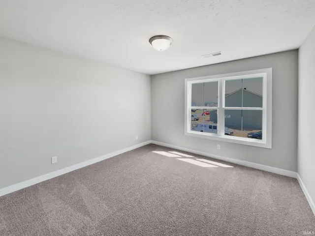 $362,800 | 4800 Chelmsford Drive, Newburgh, IN 47630