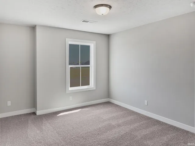 $362,800 | 4800 Chelmsford Drive, Newburgh, IN 47630