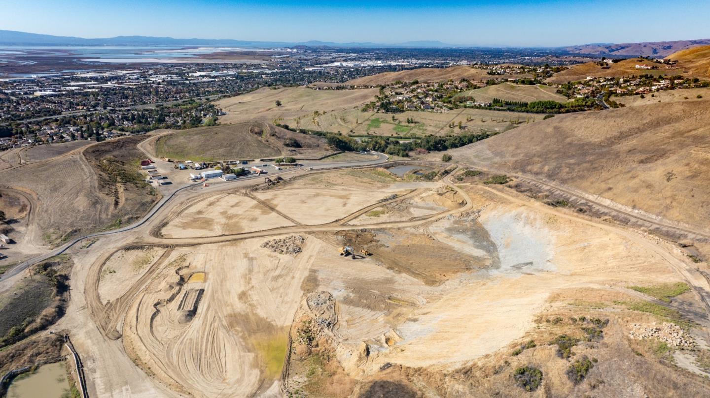 2000 Scott Creek Road Milpitas, CA 95035 - Photo 83 of 89