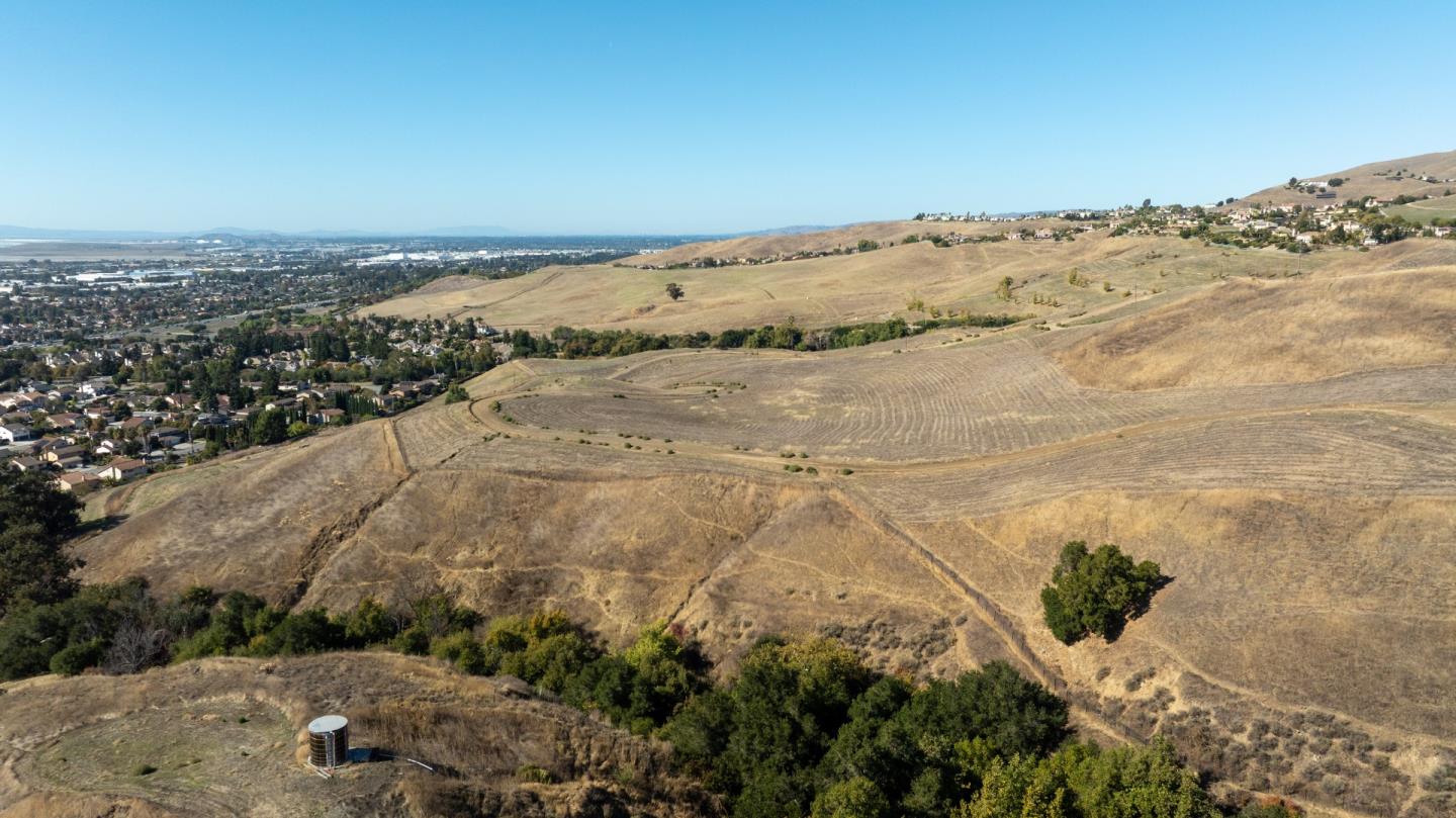 2000 Scott Creek Road Milpitas, CA 95035 - Photo 88 of 89