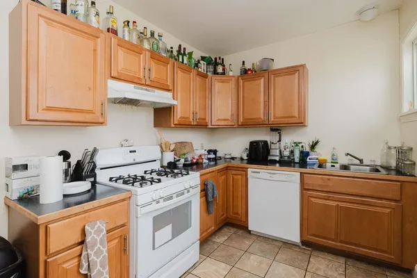 $1,400,000 | 1153-1157 Slade Street, Fall River, MA 02724