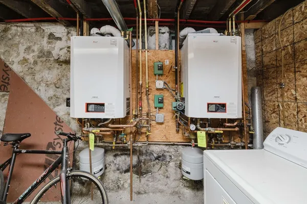 $1,400,000 | 1153-1157 Slade Street, Fall River, MA 02724