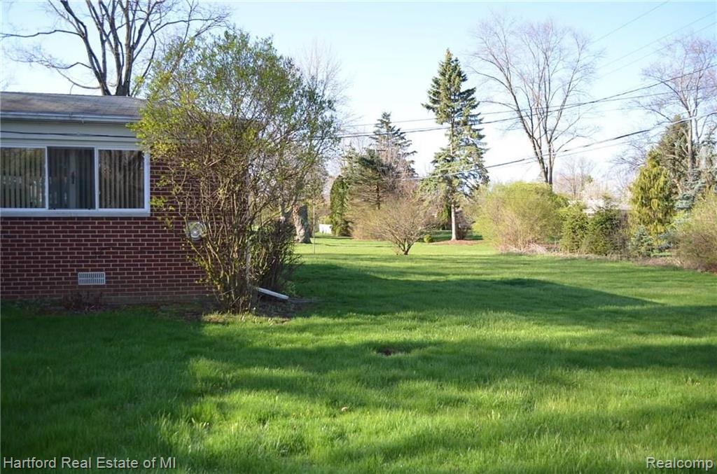 28385 Farmington Road Farmington Hills, MI 48334 - Photo 13 of 15