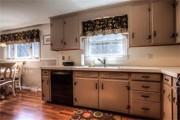 18 Juniper Road Andover, MA 01810 - Photo 11 of 21 Gallery Image 11