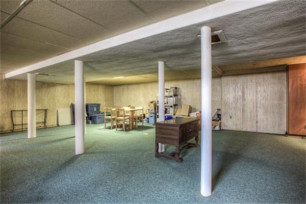 18 Juniper Road Andover, MA 01810 - Photo 20 of 21 Gallery Image 20