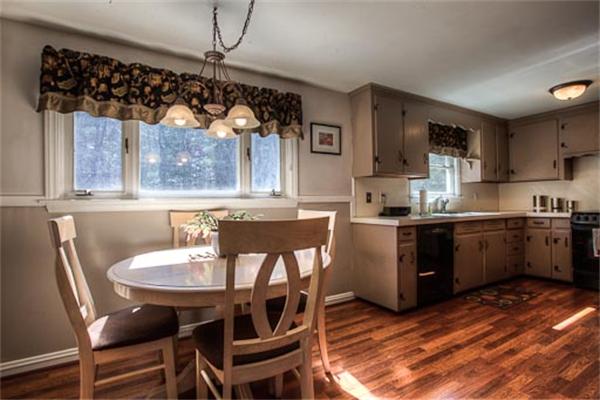 18 Juniper Road Andover, MA 01810 - Photo 9 of 21 Gallery Image 9
