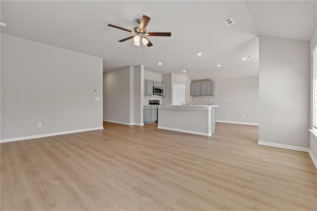 20847 Starside Street Edgerton, KS 66021 - Photo 4 of 23